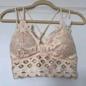anemone Cream Lace Bralette